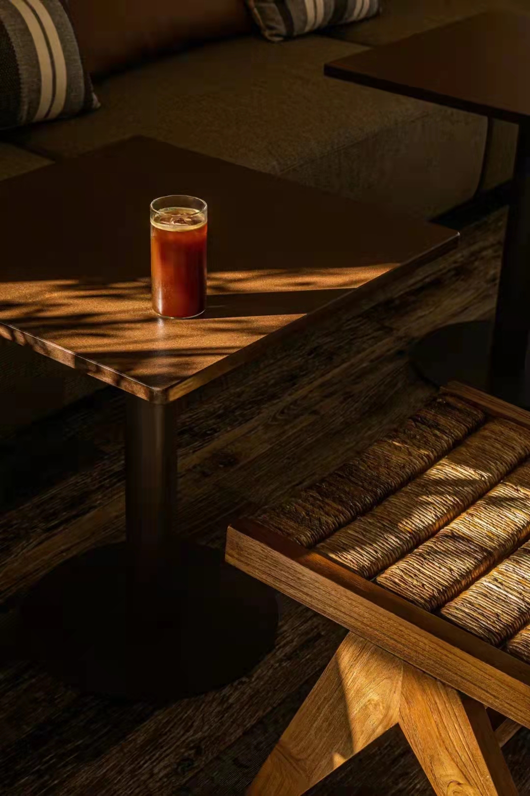 案例分享｜WALDEN COFFEE，回归本质的建筑美学